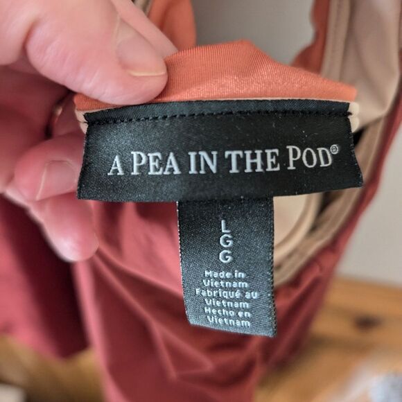 A Pea In The Pod One Piece Maternity Cutout Swimsuit Size Large - Picture 5 of 6